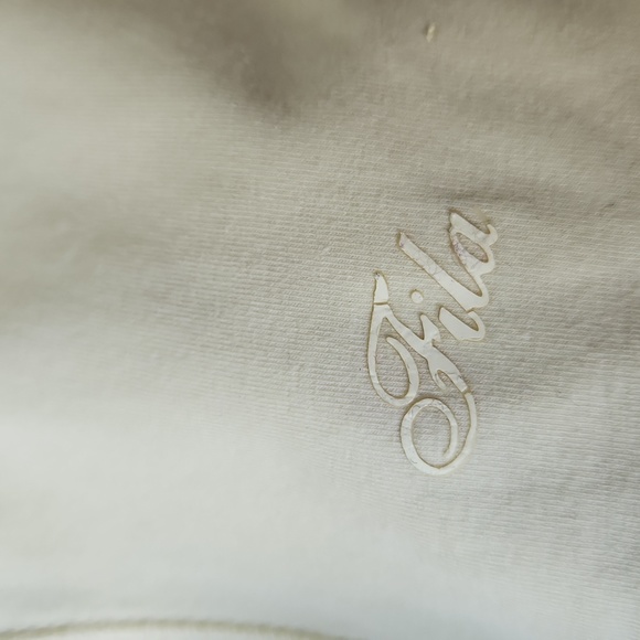 Fila top - Picture 4 of 6